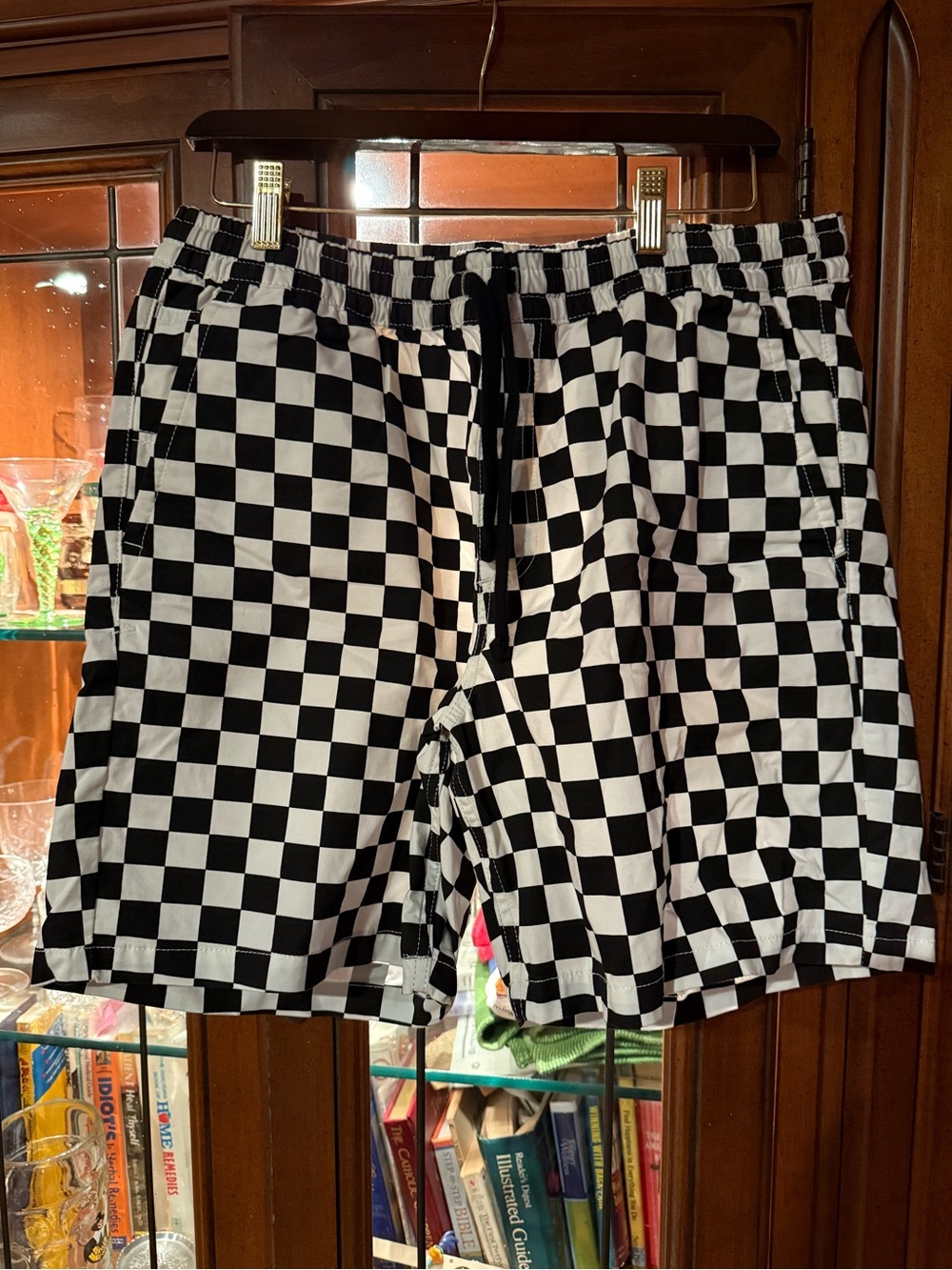 Vans checked relaxed Range Shorts in stretch cotton